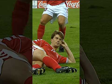 Laudrup Lays Out Brazil In 1998 World Cup #shorts #laudrup #demark