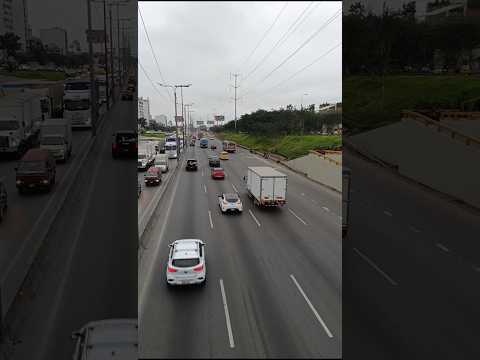 Así se mueve Lima desde el Puente Benavides 