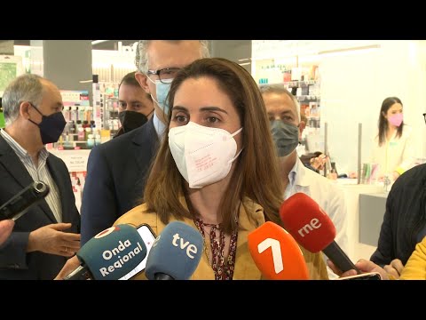 Murcia habilita a las farmacias a realizar test y emitir el certificado covid