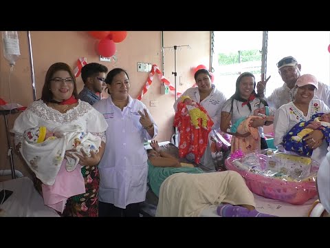 León: llevan mariachis y regalos a primeras madres de este 30 de mayo