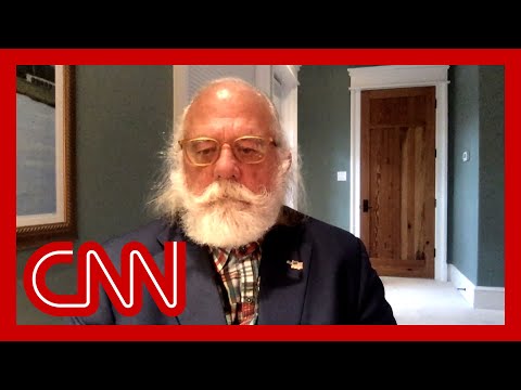 Former Trump WH lawyer on why Mark Meadows' defense doesn't hold up