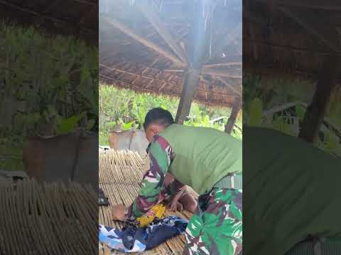 lipat baju supaya rapi  ye #fypシ゚viral #lucu #tnidihatirakyat #ytbshorts