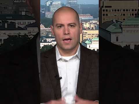 Ex-Navy pilot recounts seeing UFO