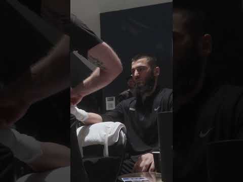 Artur Beterbiev Tapes Tools Before Dmitry Bivol Fight 🤜🧰