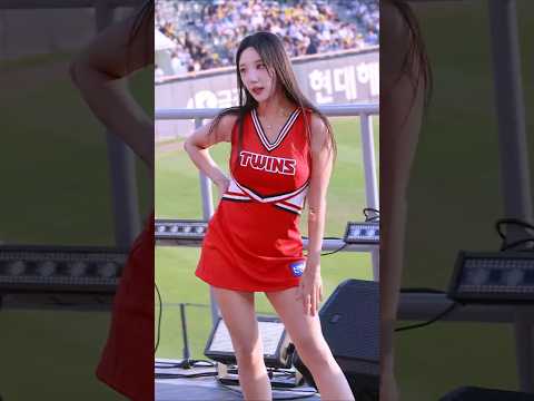 💅<strong>L.O.V.E</strong> 나는 말해🎵"러빙유" 씨스타3💋서여진 Seo Yeojin 치어리더 직캠 fancam