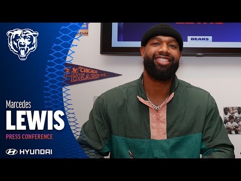 Marcedes Lewis: 'I still love the game' | Chicago Bears video clip