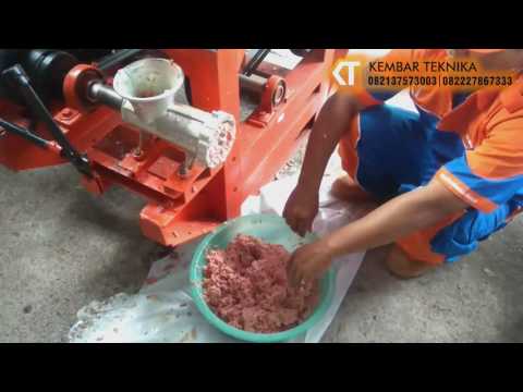 Cara Cepat Menggiling Daging Dan Mengolah Adonan Bakso