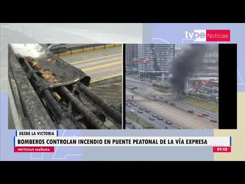 Reportan incendio en puente peatonal de la Vía Expresa