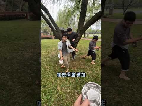 一天不看浑身难受  看完难受一整天#周公谨 @小鞋生教父