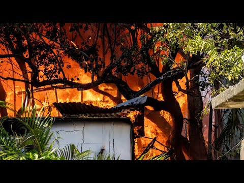 Residente afectado ofrece declaraciones ante repentino incendio en Santurce