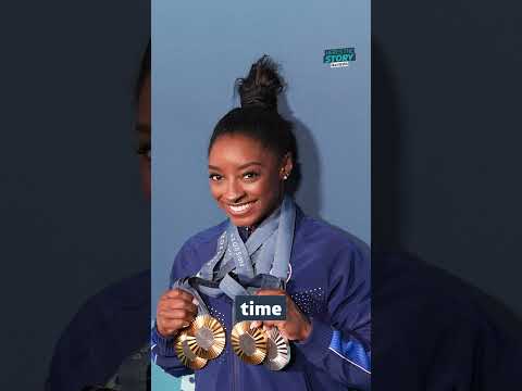 US gymnasts Simone Biles and Jordan Chiles bowed to Rebeca Andrade on the podium  #itvnews #olympics