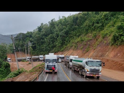 โหดเกินฝนตกมาวุ่นวายทุกทีUD