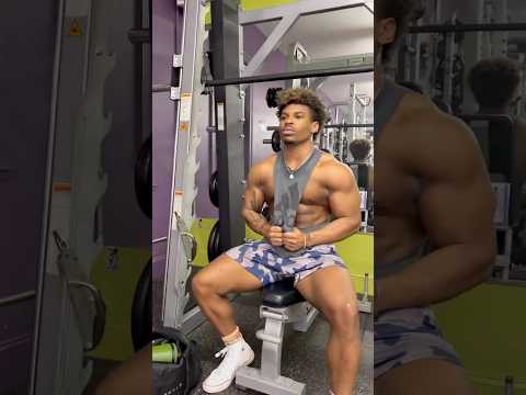 Found my first ever posing vid I made 💀