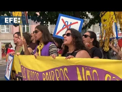 Una veintena de manifestaciones toman las calles de Portugal por el derecho a la vivienda