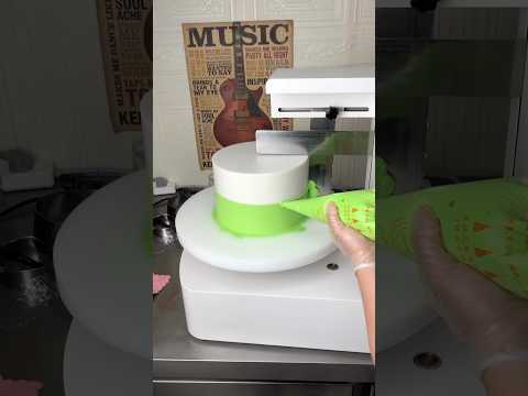 cake icing / cake recipes tips / cake machine / #cake #birthdaycake #cakerecipe #shorts