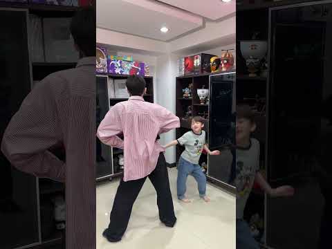 流行のダンス「おじさん構文」兄弟で踊ってみた🕺✨#Shorts