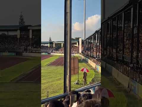 🐝 Bees🐝  attuck in football match 🏟️✌️Kokrajhar 𝐌𝐚𝐭𝐜𝐡 𝟏𝟏 - 𝐁𝐃𝐅𝐂 𝐯𝐬 𝐊𝐀𝐌𝐒 𝐅𝐂#BDFCKAMSFC #durandcup2025