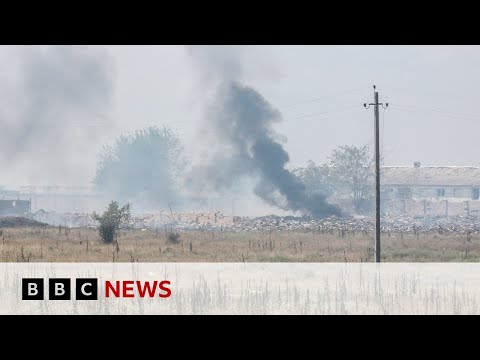Ukraine war: Russian fleet ‘moved out of Crimea’ - BBC News
