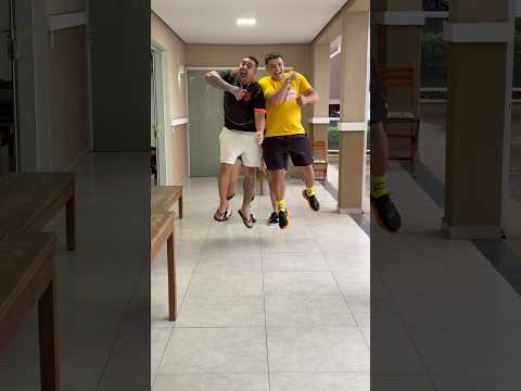 ELES ATACAM NOVAMENTE 😆