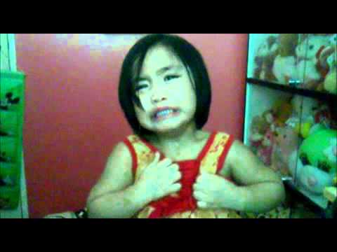 3-year old girl crying over justin bieber