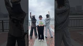 動画サムネイル