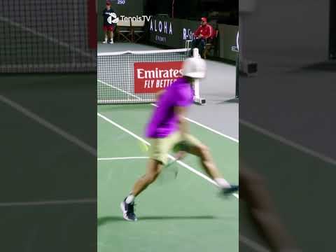 Lorenzo Musetti Nonchalant Tweener 🥶