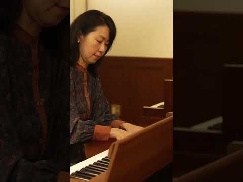 Aki Fujii plays Etude in A Flat Major Op.25-1 