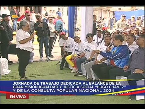 Señora de Mamera conversa con Maduro sobre lo difícil que fue arreglar las calles (pero lo lograron)