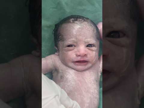 👶 Little Baby’s First Massage 💆 Love & Care Moments ❤️#bantubabyvlogs #cute #short