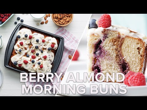 Berry Almond Breakfast Rolls