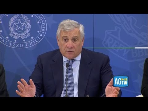 Tajani: «Altri 7 italiani e loro familiari messi in sicurezza, sono usciti da Gaza e in viaggio...