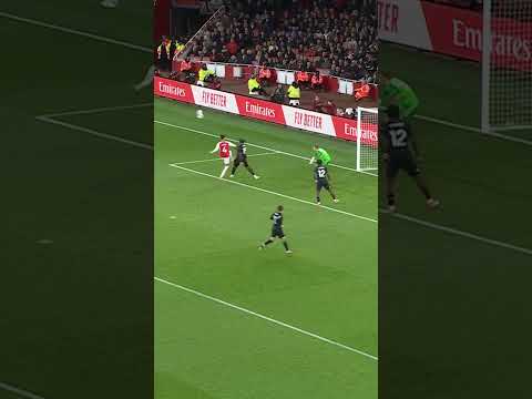IMAGINE THE SCENES IF BEN WHITE SCORED!