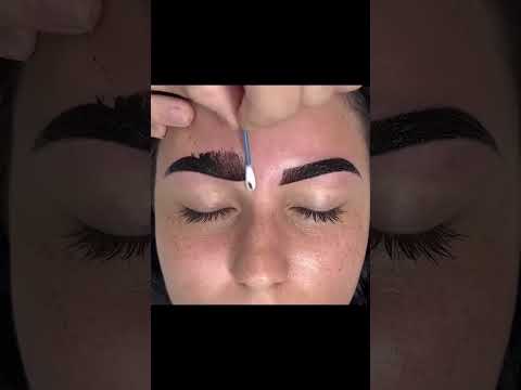 Eres principiante en cejas y quiero aprender desde cero ? Comenta CEJAS BONITAS #cejas #lashes