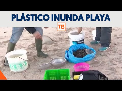 Pellets de pla?stico invaden playa española / El Tiempo en Tus Manos
