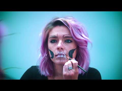 LCF HOW TO: HALLOWEEN MAKE-UP - Part 1