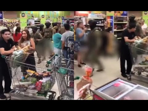 Ecuador: Militares son recibidos entre aplausos en supermercado
