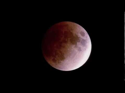 LUNAR ECLIPSE 2011 - 15th June 2011 ( TIME LAPSE )