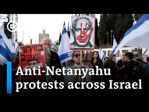 Israel withdraws from Gaza's al-Shifa hospital as thousands demand Netanyahu resign | DW News