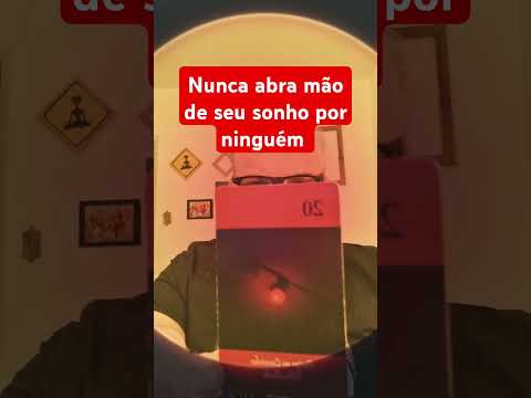 Nunca Abra Mão d Seus Sonhos e Metas por Ninguém. Que te pede isto e Perigosa e Egoista. Tarot 19.08