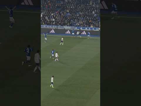 Nuno Mendes being Nuno Mendes. 💥 #Ligue1 #PSG #NunoMendes