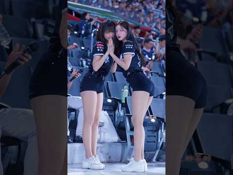 뭐지ㅋㅋ🤩🌷✨️치어리더 이금주 Lee Geum Ju 李金珠 김해리 Kim Hae-ri 金哈里 원본 4k 직캠 fancam <strong>kt</strong> 위즈 공연 퍼포먼스 <strong>무대</strong> 아웃송