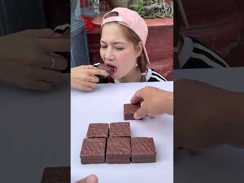 Wow! How is it that I ate a chocolate bar and it's still intact?  🤑🥱 #funny #comedy