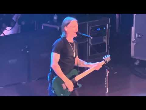 ALTER BRIDGE - Come To Life - Live at The Fillmore Not my normal fish tank video, but wanted to upload some concert footage
