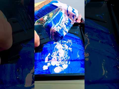 Cleaning both sides of my paint brush (part 2) #oddlysatisfying #satisfying #paint #asmrpaint #paint