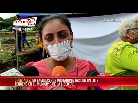 Alcaldía de La Libertad entrega lotes de terreno a 90 familias - Nicaragua