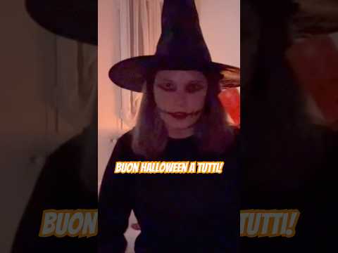 Buon Halloween a tutti! E ora… #shorts #halloween #apple #halloween2025