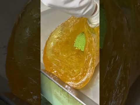 飴づくり How to make candy 抹茶飴の作り方 candy making #製造 #飴 #飴作り #candy #short #抹茶 #宇治 #キャンディ