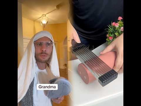 Living with siblinngs : moving day #parody #livingwithsiblings #Siblings #sibling