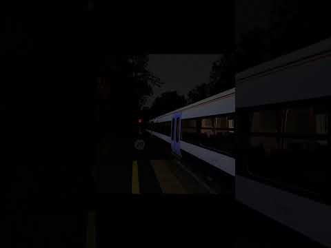 Class 465s arrive at Gravesend (TSW3) #shorts