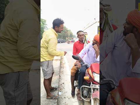 लेबर चौक पर ऐसे आदमी भी रहते हैं। 😂 #viral #comedy #shorts #latest #video #avdhi #youtubeshorts